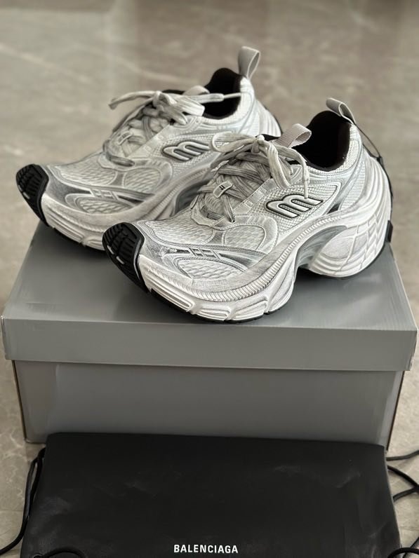 Кросівки BALENCIAGA 10XL фото 9