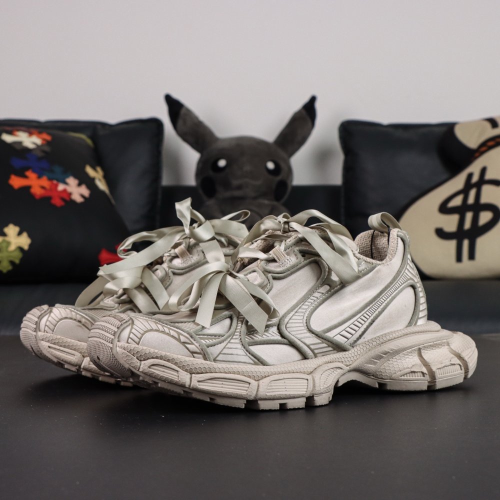 Кроссовки BALENCIAGA 3XL Runner