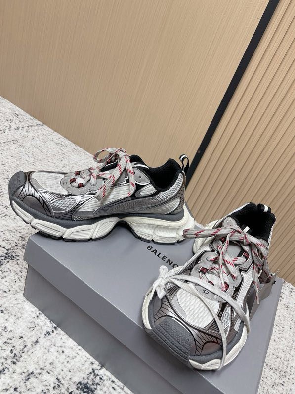 Кроссовки BALENCIAGA 3XL фото 2