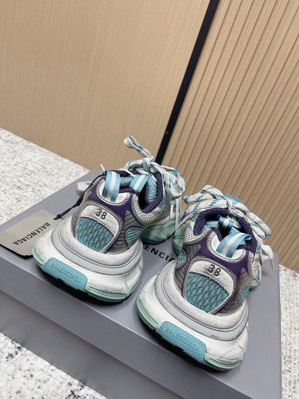 Кроссовки BALENCIAGA 3XL фото 3