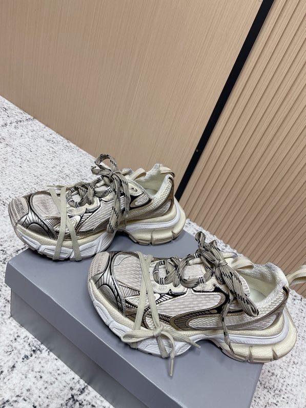 Кроссовки BALENCIAGA 3XL фото 3