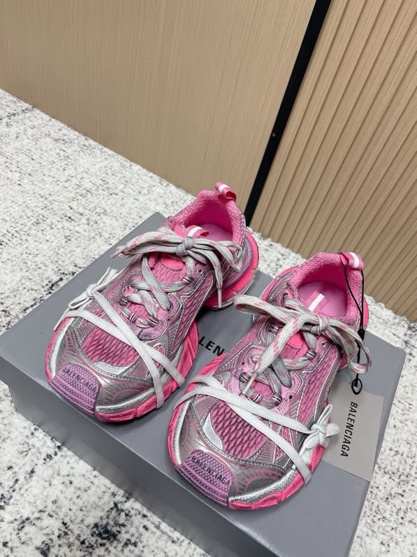 Кроссовки BALENCIAGA 3XL фото 4