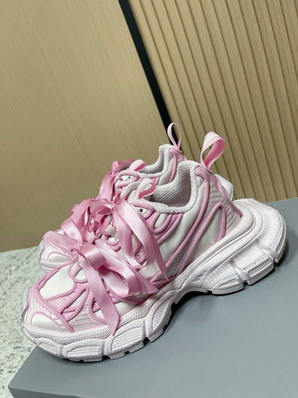 Кроссовки BALENCIAGA 3XL фото 4