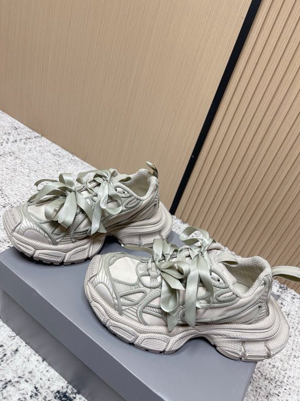 Кроссовки BALENCIAGA 3XL фото 5