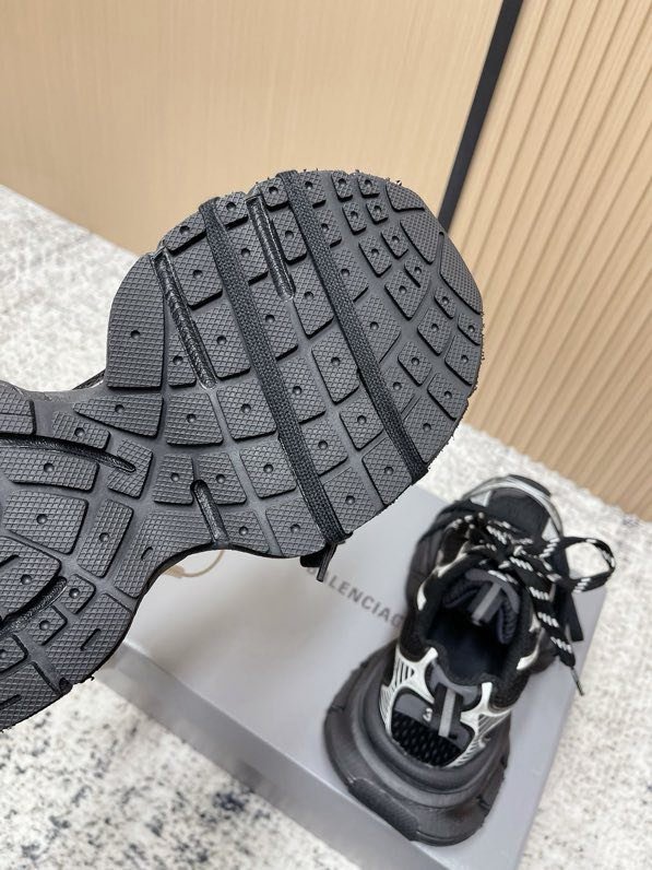 Кроссовки BALENCIAGA 3XL фото 7
