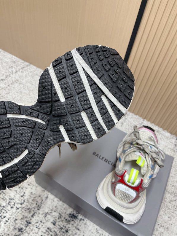 Кроссовки BALENCIAGA 3XL фото 7