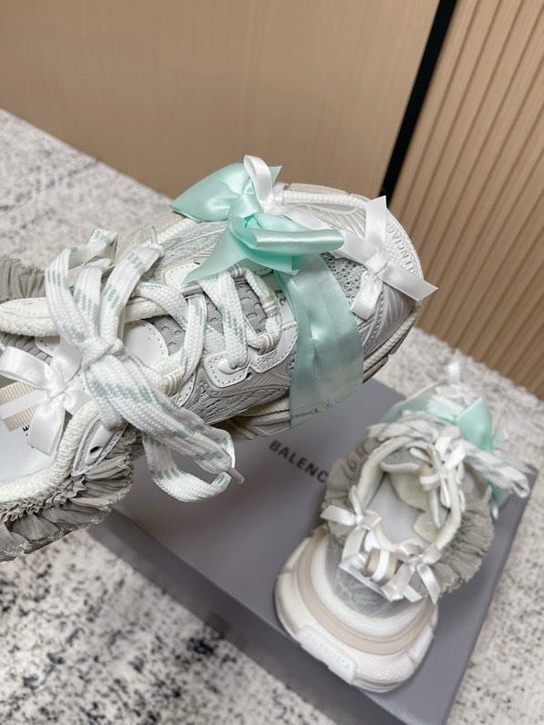 Кроссовки BALENCIAGA 3XL фото 9