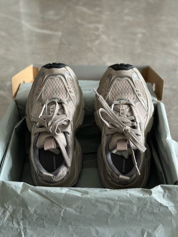 Кроссовки BALENCIAGA 6XL