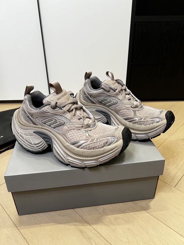 Кроссовки Balenciaga 6XL