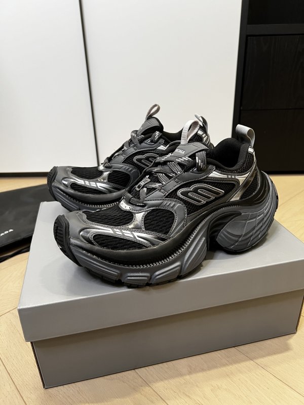 Кроссовки Balenciaga 6XL