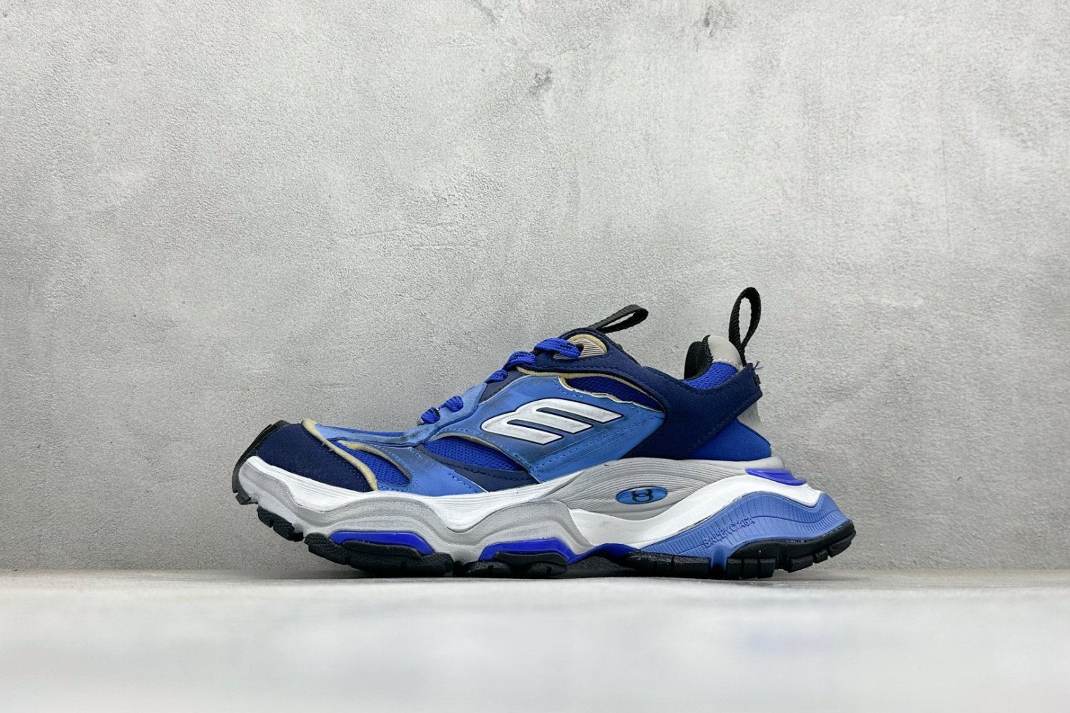 Кроссовки Balenciaga CARGO фото 2