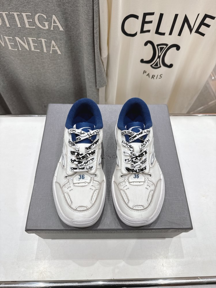 Кроссовки Balenciaga Hamptons Worn-Out