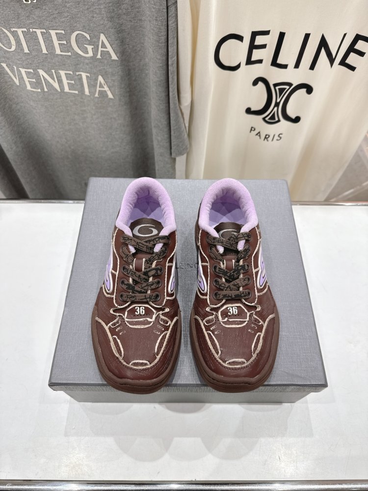 Sneakers Balenciaga Hamptons Worn-Out
