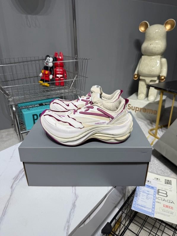 Кроссовки Balenciaga Jet