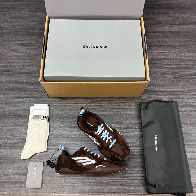 Кроссовки Balenciaga Monday Ultra