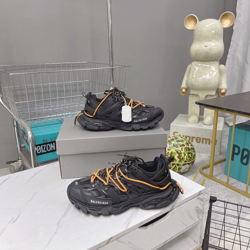 Кроссовки Balenciaga Track 3.0