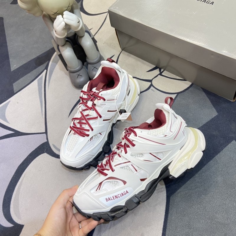 Кроссовки Balenciaga Track 3.0