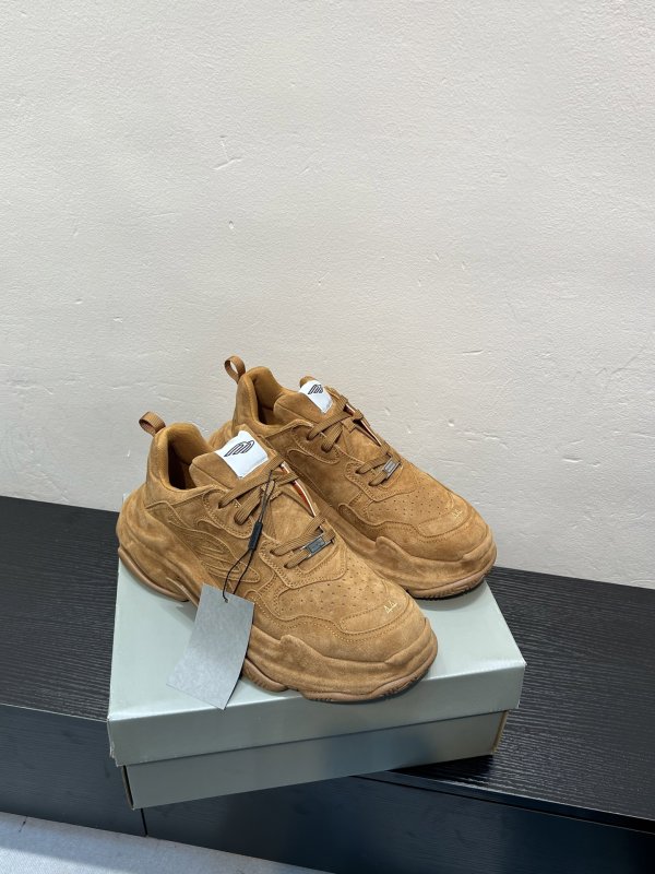 Кроссовки Balenciaga Triple S