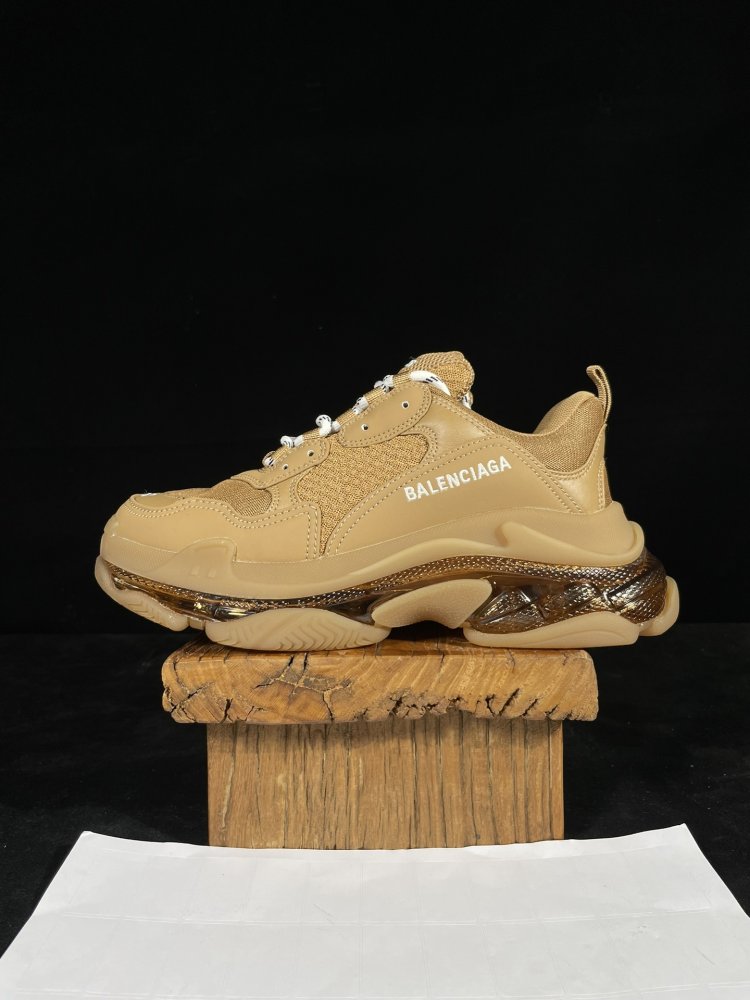 Кроссовки Balenciaga Triple S