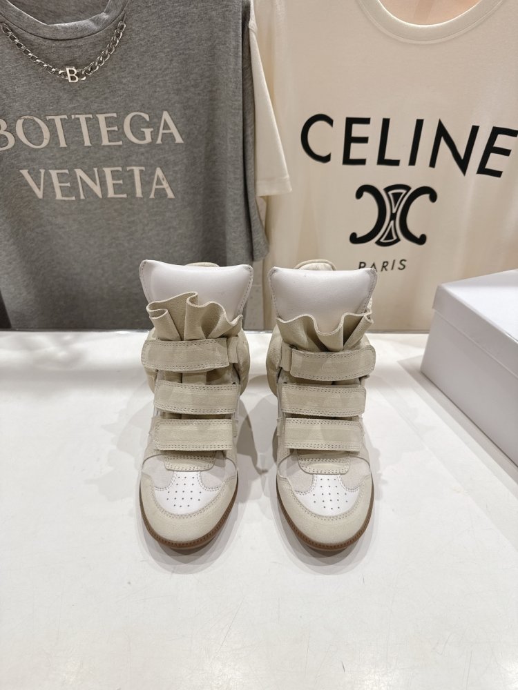 Кросівки Bekett з шкіри на танкетці фото 2