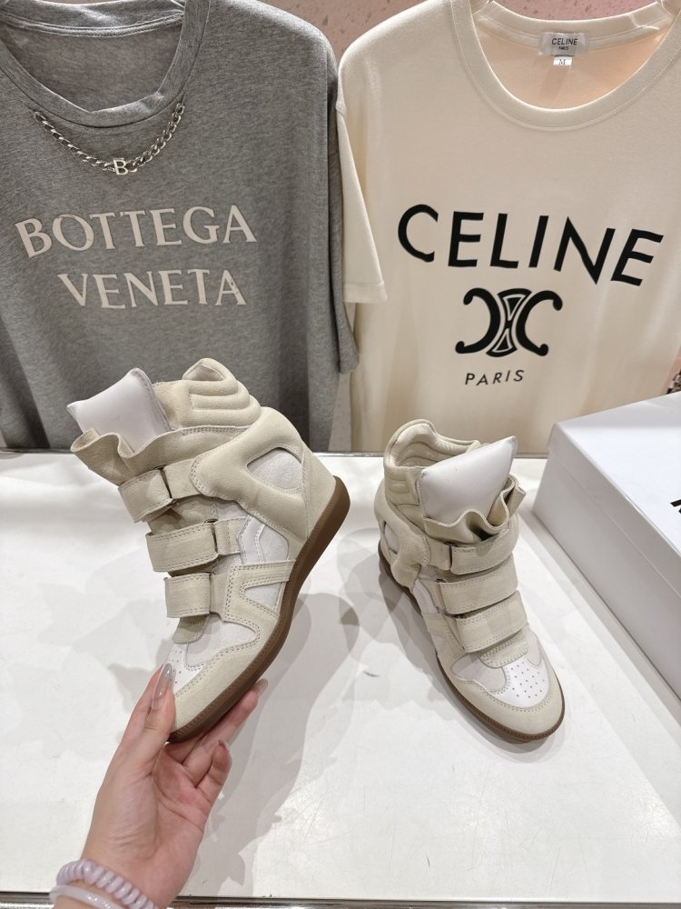 Кросівки Bekett з шкіри на танкетці фото 4