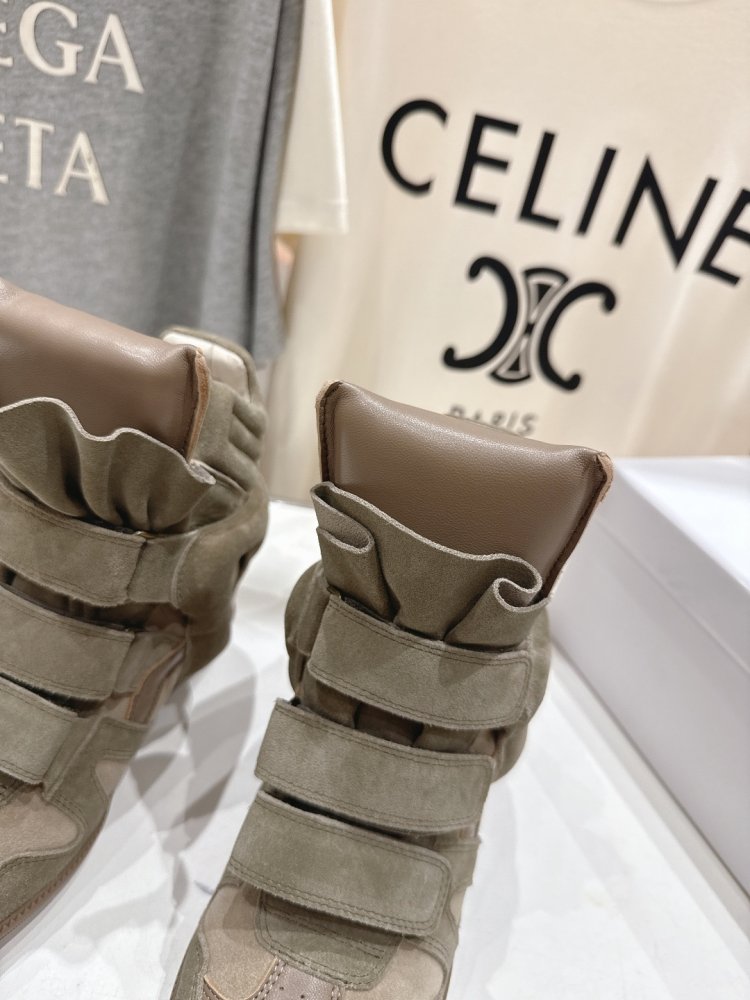 Кросівки Bekett з шкіри на танкетці фото 6