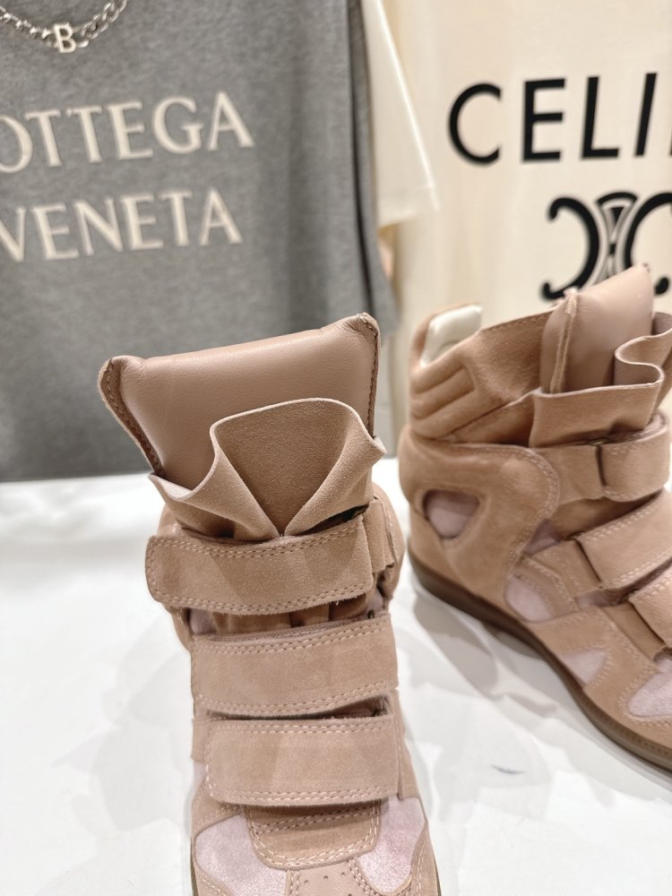 Кросівки Bekett з шкіри на танкетці фото 6