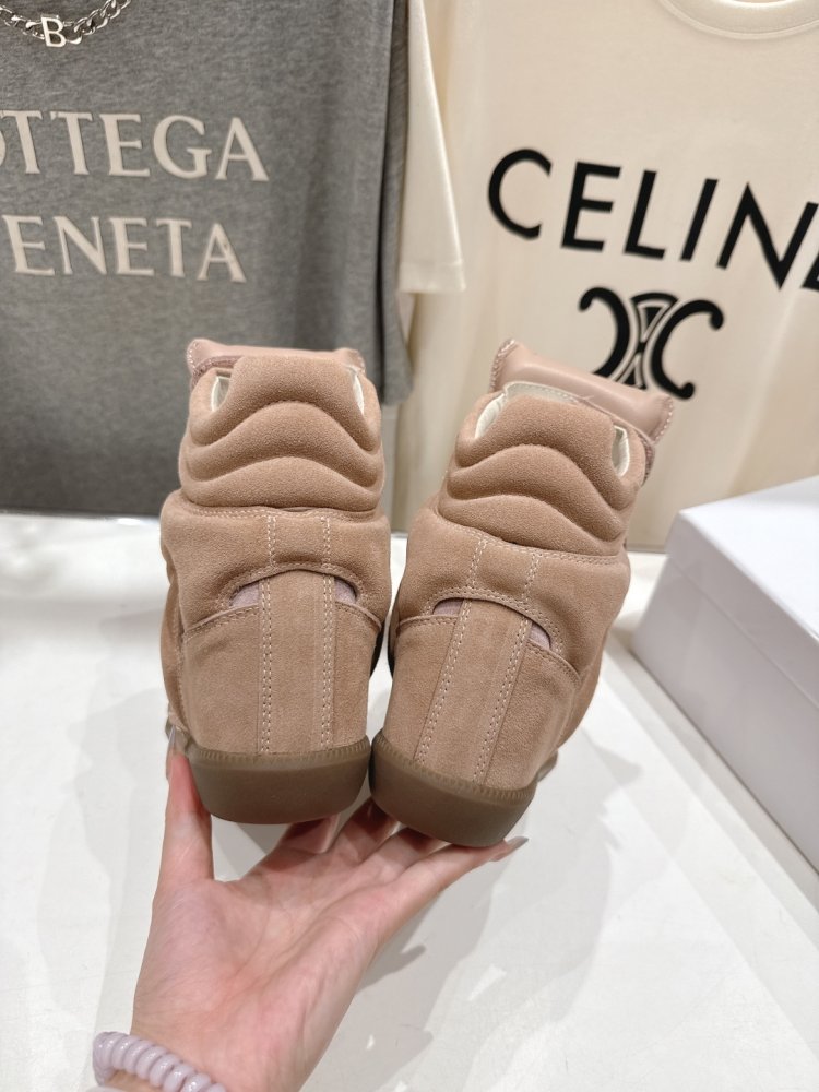 Кросівки Bekett з шкіри на танкетці фото 8