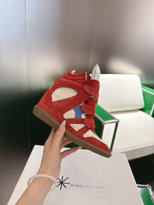 Кроссовки Bekett из кожи на танкетке фото 3