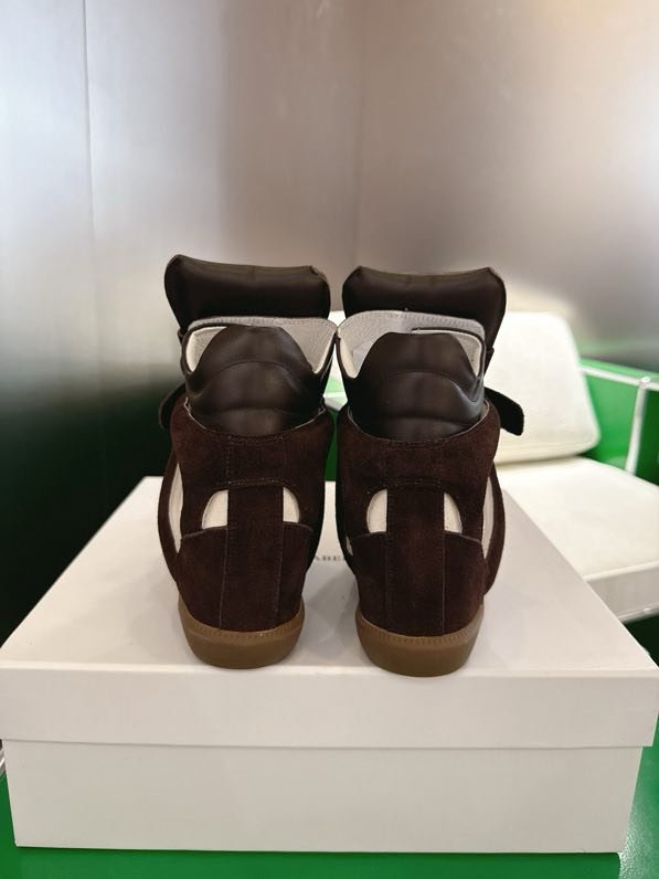 Кроссовки Bekett из кожи на танкетке фото 5