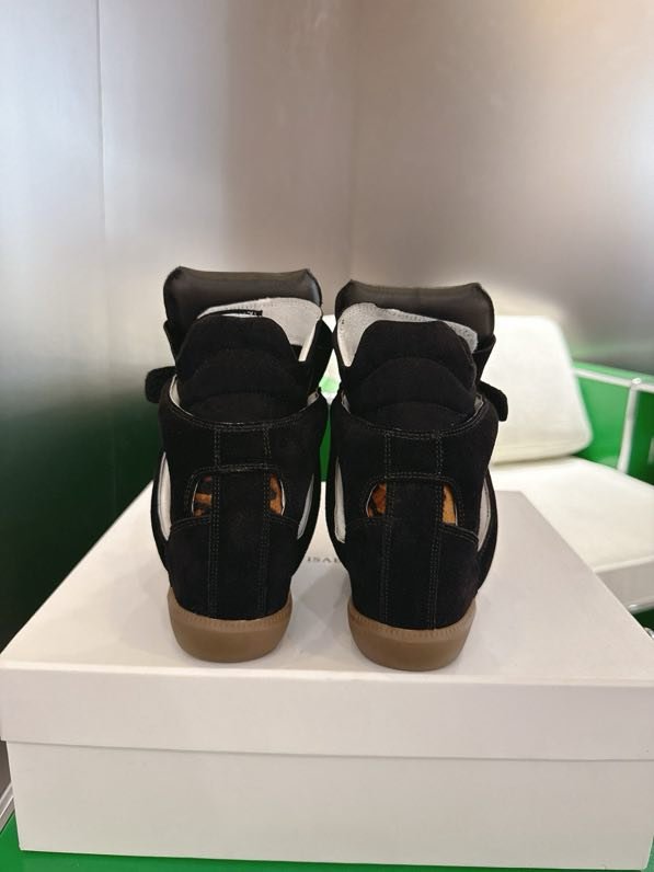 Кроссовки Bekett из кожи на танкетке фото 7