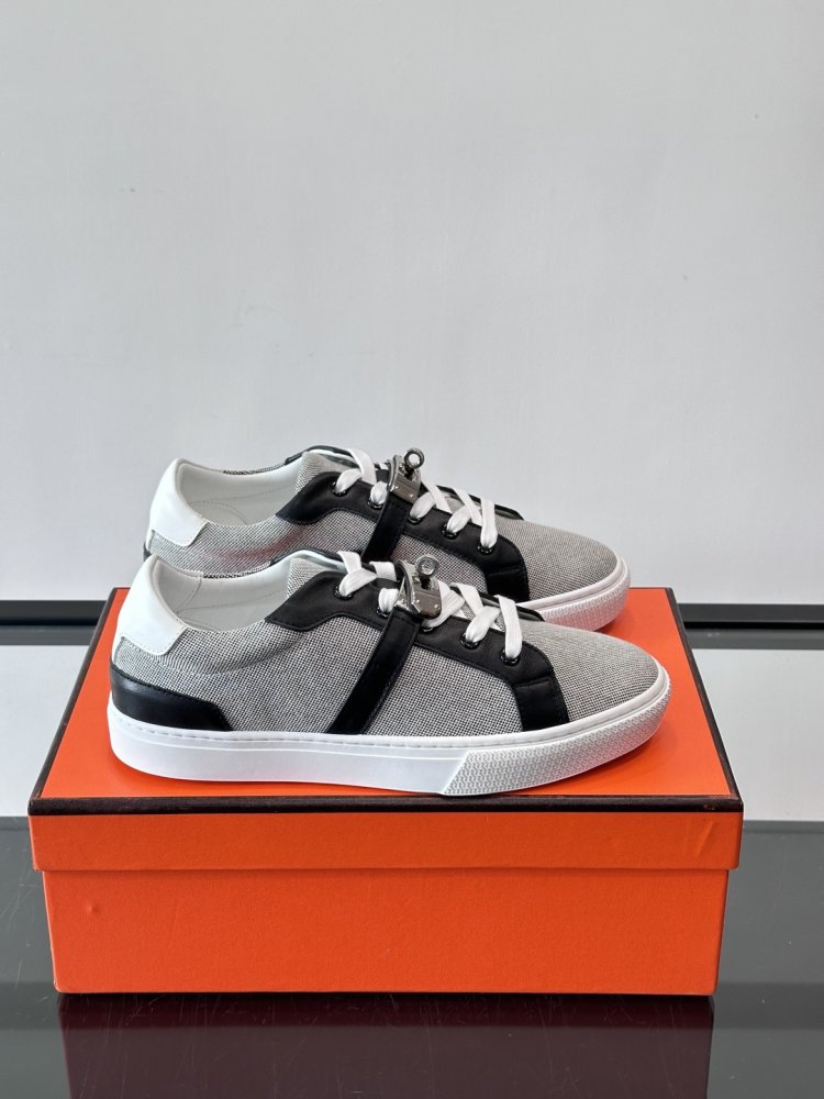 Кроссовки Day Kelly