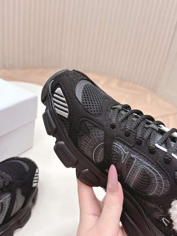 Кроссовки Dior Chrono на меху зимние фото 8