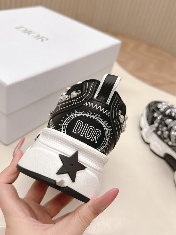 Кроссовки Dior Chrono со стразами фото 3