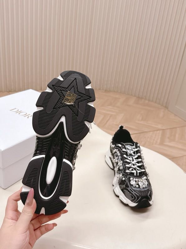 Кроссовки Dior Chrono со стразами фото 8