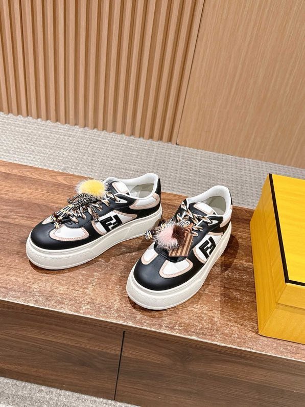 Кроссовки FENDI Match Platform фото 2