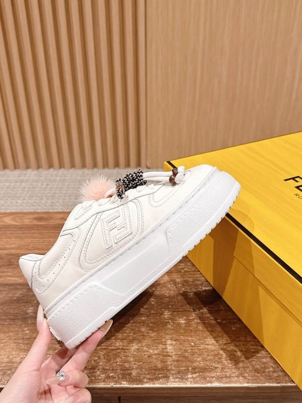 Кроссовки FENDI Match Platform фото 5