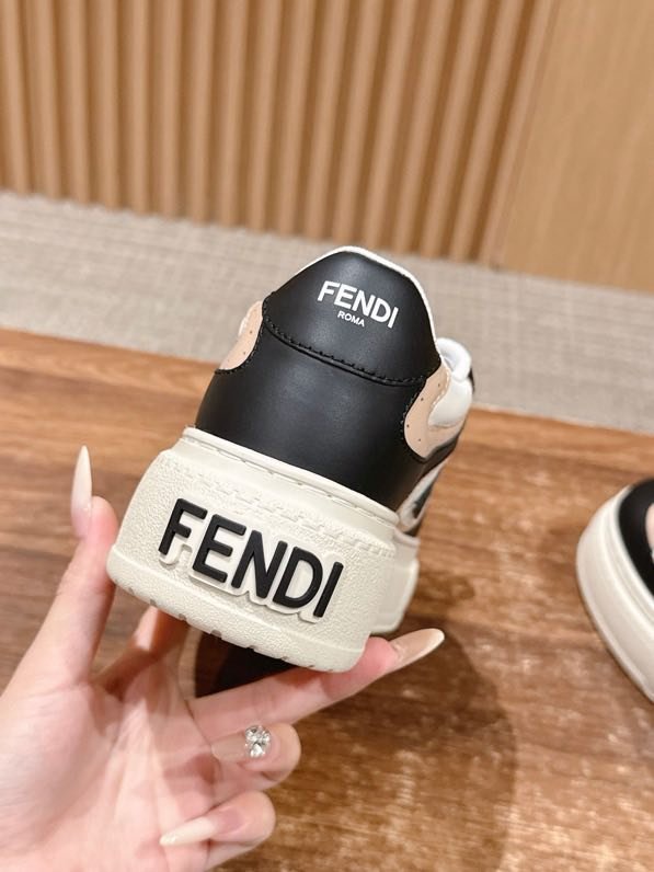 Кроссовки FENDI Match Platform фото 7