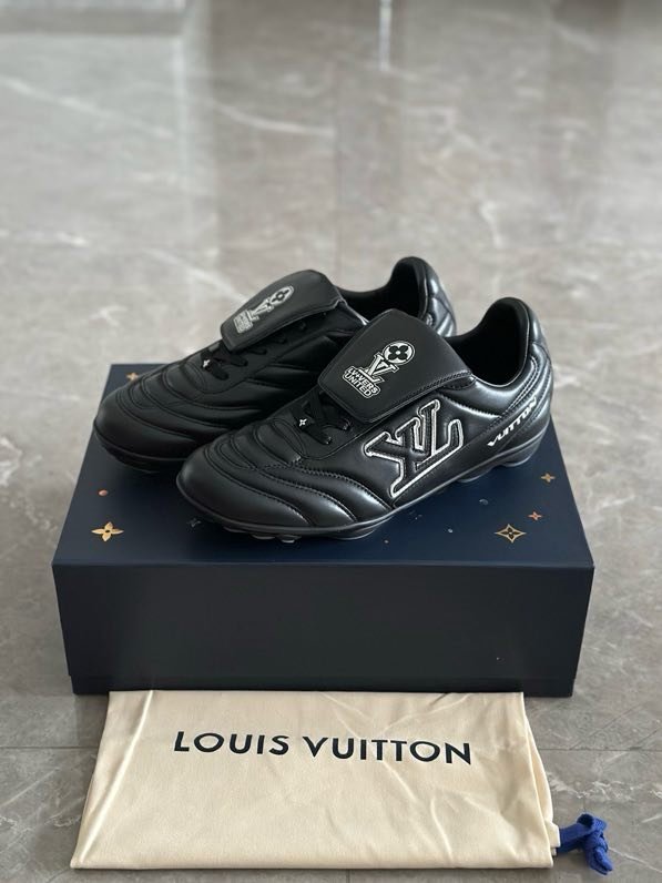 Кроссовки FOOTPRINT SOCCER