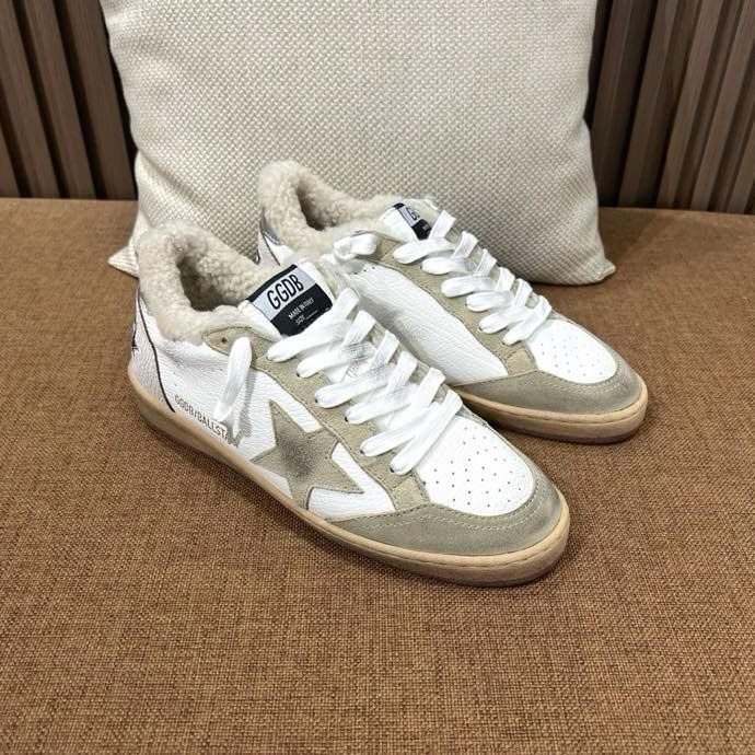 Кросівки Golden Goose на хутрі фото 2