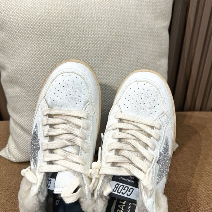 Кросівки Golden Goose на хутрі фото 2