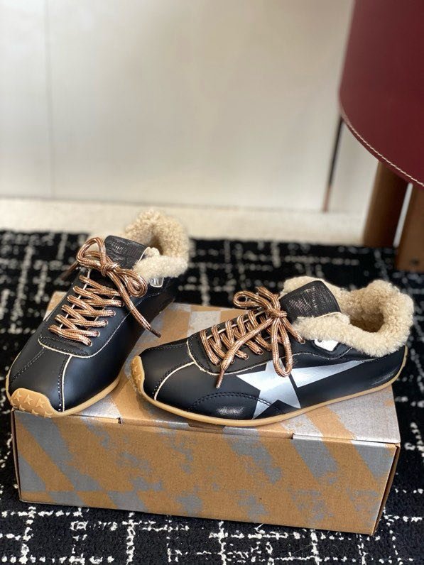 Кроссовки Golden Goose на меху фото 3