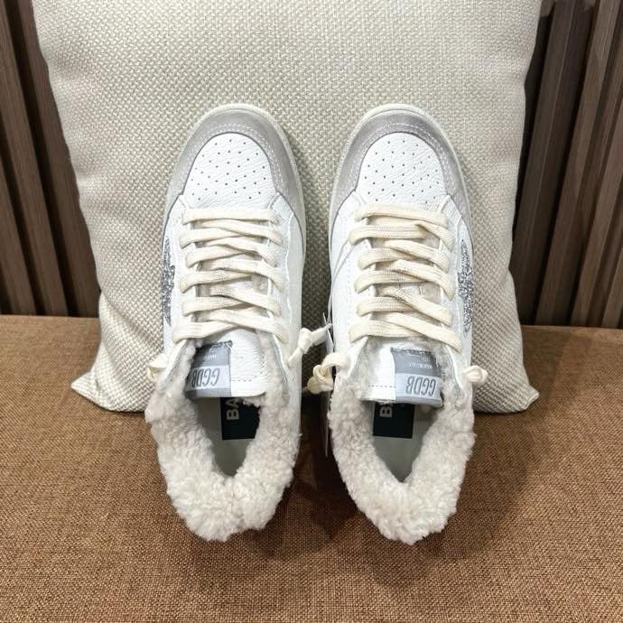 Кросівки Golden Goose на хутрі фото 3