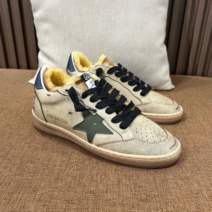 Кросівки Golden Goose на хутрі фото 3