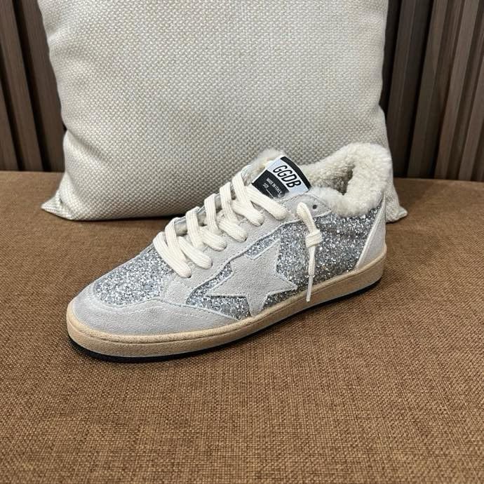 Кроссовки Golden Goose на меху фото 3
