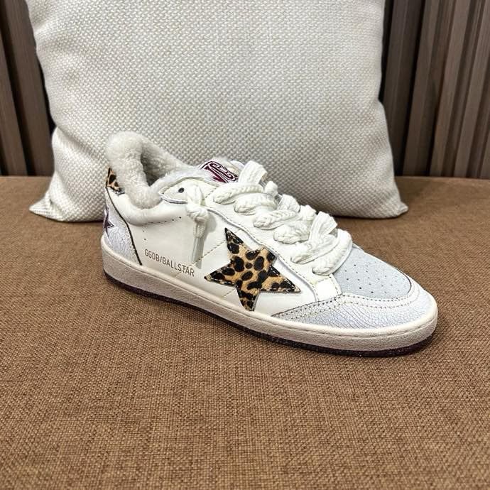 Кросівки Golden Goose на хутрі фото 5