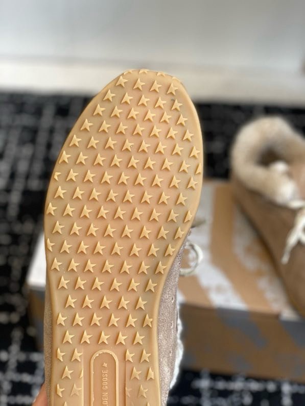 Кросівки Golden Goose на хутрі фото 6