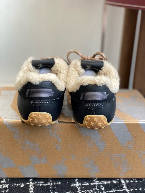 Кроссовки Golden Goose на меху фото 8