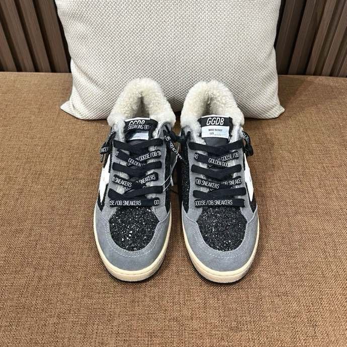 Кросівки Golden Goose на хутрі фото 8