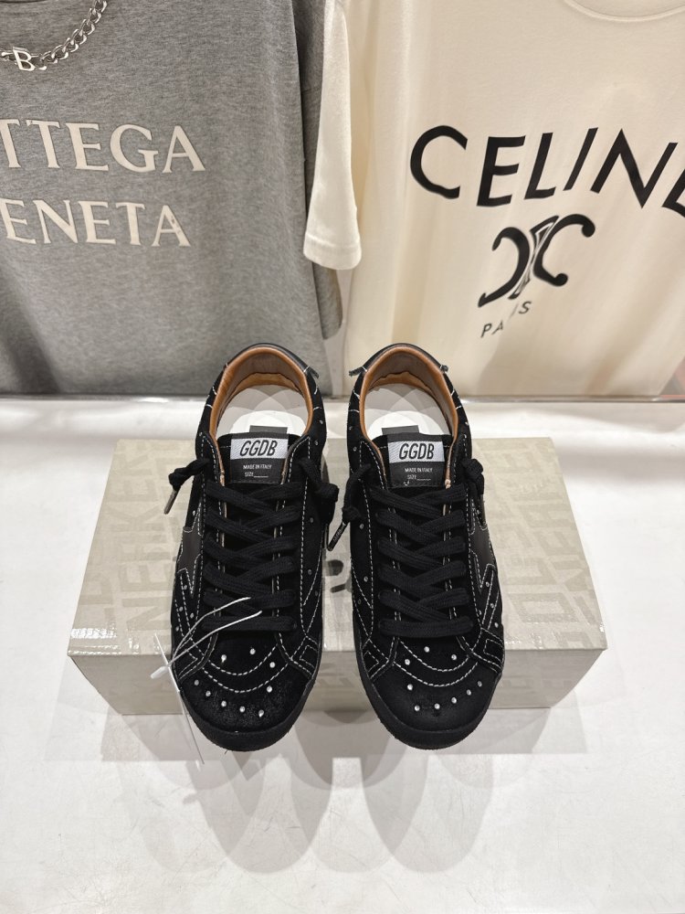 Кроссовки Golden Goose